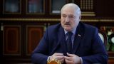 Лукашенко предложил белорусам самим заняться ремонтом дорог и дворов
