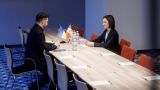 Вместе против России на пути в ЕС: Санду и Зеленский координируют усилия