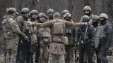 Взяли в клещи: украинская армия может отступить за Днепр