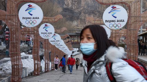 Китай на замке: в тотальной войне с коронавирусом пока не видно победного конца