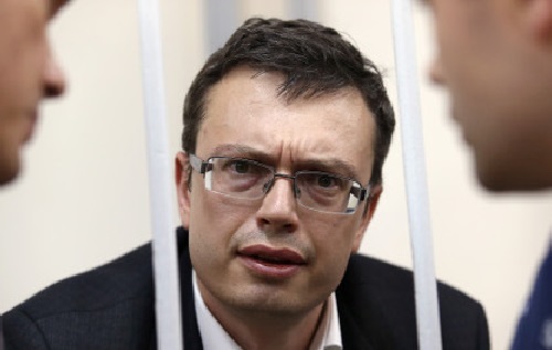 Источник: у ФСБ нет претензий к начальнику ГСУ СК по Москве по делу о взяточничестве