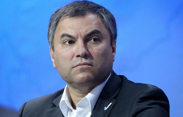 Володин призвал ПА ОБСЕ дать оценку погромам российских банков на Украине