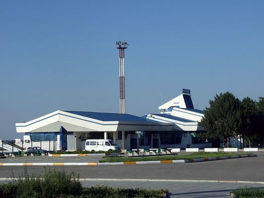 Аэропорт Нальчика считает необоснованным объявление «Победы» об угрозе безопасности Аэропорт Нальчика считает необоснованным объявление «Победы» об угрозе безопасности