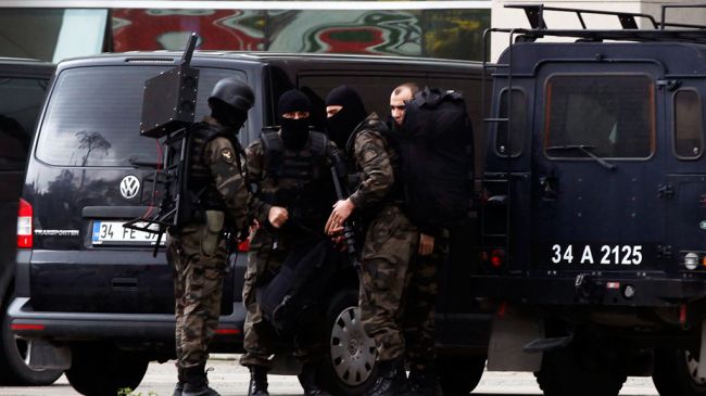 В Турции 117 офицеров задержали за связи с Гюленом, проинформировали СМИ