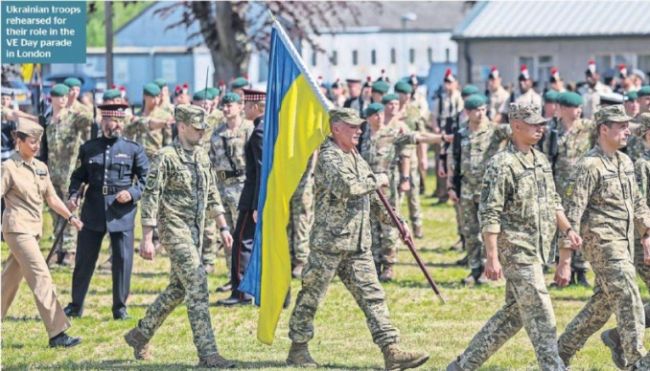 Под бандеровскими флагами? ВСУ примут участие в параде Победы в Лондоне — Минобороны