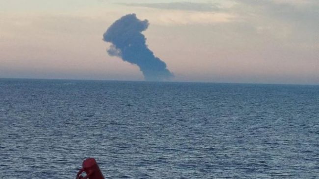 К подорвавшемуся у Босфора танкеру поспешил российский