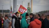 Забастовка довела Францию до стратегических запасов топлива