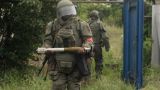 В Авдеевке российские саперы нашли схрон ВСУ с иностранным оружием — Минобороны