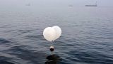 КНДР отправила воздушные шары с мусором в Южную Корею