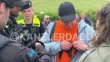 Берлинская полиция задержала 9 Мая мужчину с георгиевской ленточкой