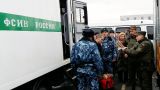 Из Крыма на Украину отправились отбывать наказание 12 заключенных
