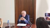 И.о. президента Абхазии призвал народ не реагировать на политические манипуляции