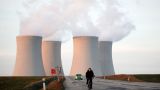 «Всех, кроме себя»: Германия профинансирует атомную энергетику в Европе