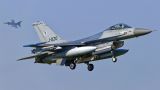 Чем опасен тандем F-16AM c ракетами AIM-120D и AIM-174B для наших Су-35С?