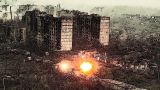 ВСУ расстреляли из танка жилой дом в Бахмуте за отказ жителей уезжать на Украину