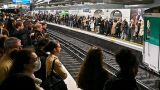 В Париже встало метро, на дорогах пробки — начались забастовки транспортников