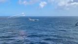 Российский истребитель «приветствовал» штабной корабль ВМС США тепловыми ловушками