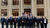Бакинское зазеркалье: «западные азербайджанцы» запросили реинтеграцию в Армении