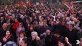 Митинг оппозиции в Ереване: удастся ли остановить Пашиняна в деле сдачи Карабаха?