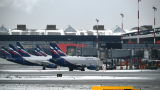 Москва возобновит регулярное авиасообщение с Баку и Ереваном