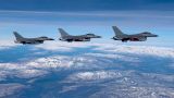 Нидерланды передадут Украине 24 истребителя F-16