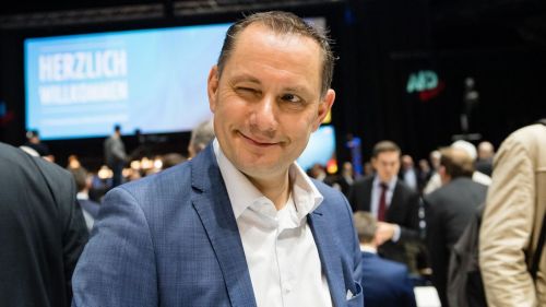 He comes to our east and eats our fish: Merz is the best agitator for AdG — Krupalla