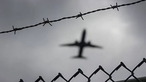 Shot: в воздушное пространство России залетел неопознанный авиалайнер