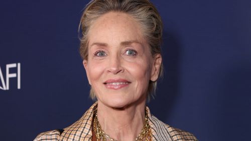 Звезда самого известного эротического триллера отказалась от просмотра интимных сцен