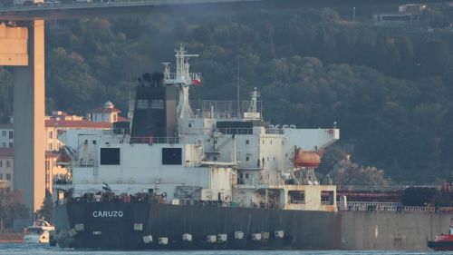 В Босфоре увидели модифицированный под дроны ВСУ танкер с российской нефтью