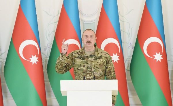 Алиев предупредил Армению и Иран из карабахской Шуши: «Нас никто не напугает»