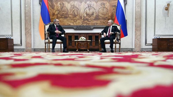 Пашинян созвонился с Путиным: лидеры сверились по Карабаху и ситуации в регионе