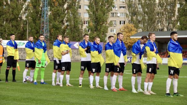 Ukrainian Football Team Stopped by Military and Taken to Recruitment Center Amid Ongoing Mobilization Crisis