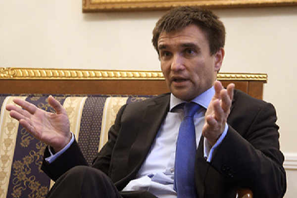 МИД Украины: Проблемы с «безвизом» борьба за власть в ЕС МИД Украины: Проблемы с «безвизом» борьба за власть в ЕС