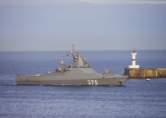 В Крымской военно-морской базе отработали обеспечение безопасности судоходства 1 94727b8d0fbad2438c3fcdbb569c1 В Крымской военно-морской базе отработали обеспечение безопасности судоходства