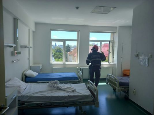 В румынских Яссах сгорел роддом: роженицы и дети спасены