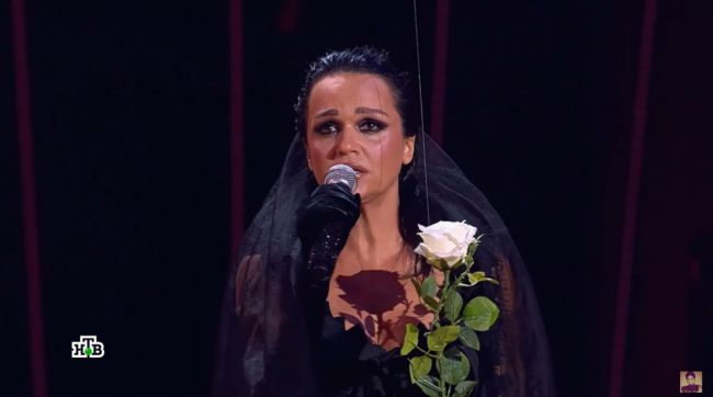 Не могу продать квартиру: певица Слава матом «разнесла» коллегу за «эффект Долиной»